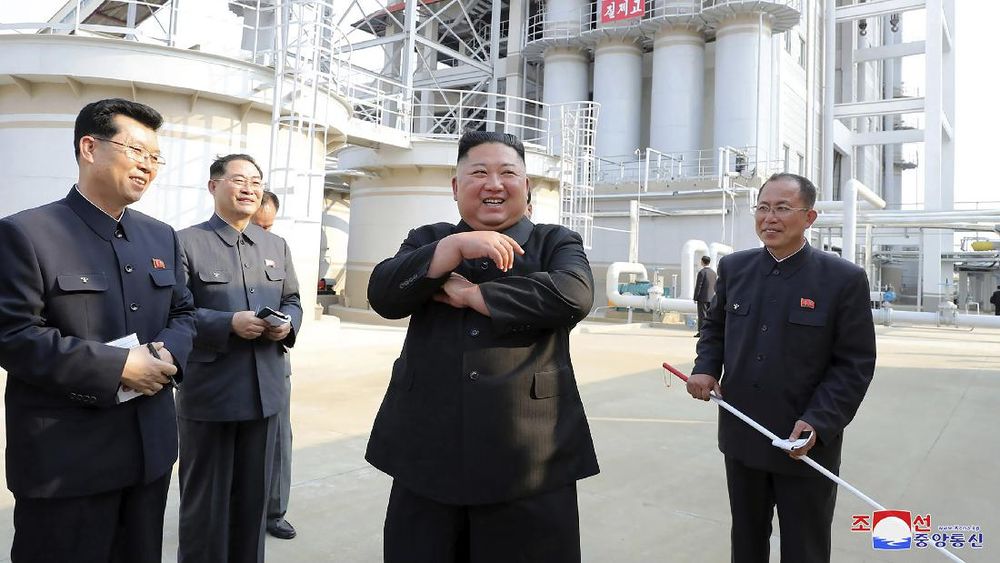Kim Jong Un Bersama Sang Adik Muncul Ke Public Setelah Mengecoh Dunia
